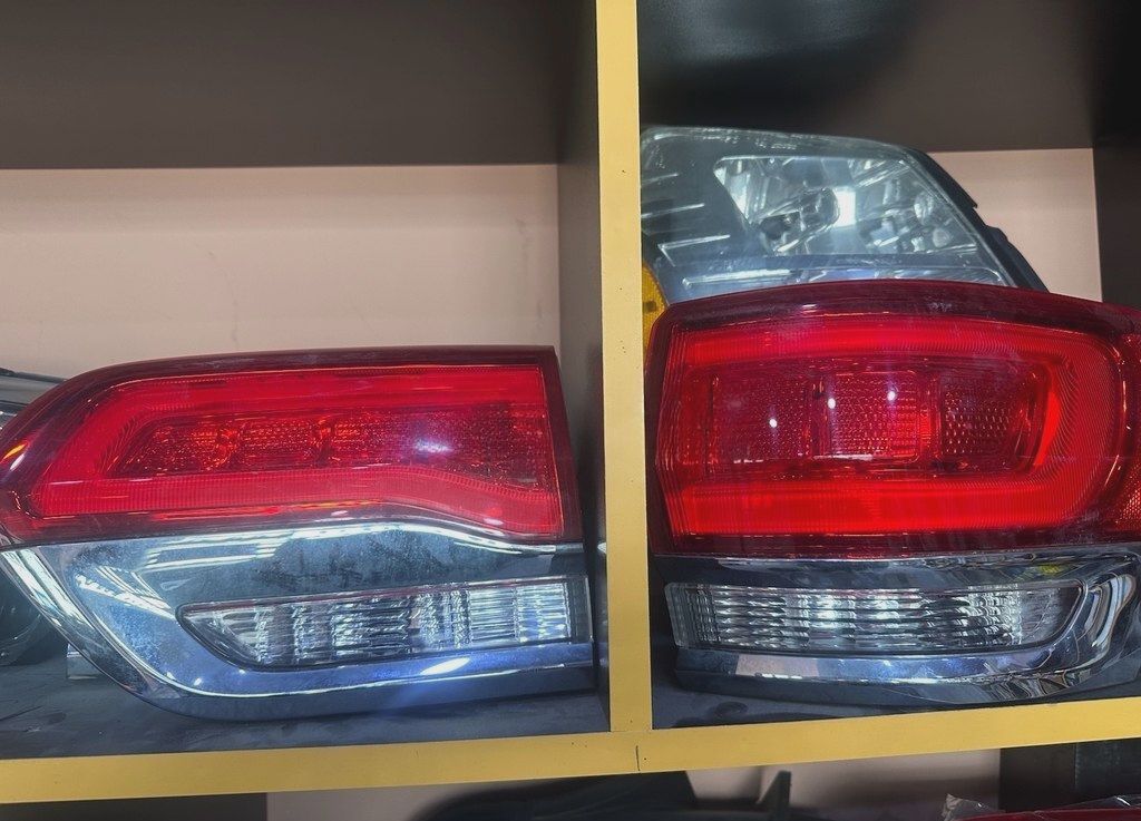 Arxa stop işıqları Jeep Grand Cherokee 2013-2019 — Avtomobil işığı, Bakı (3)