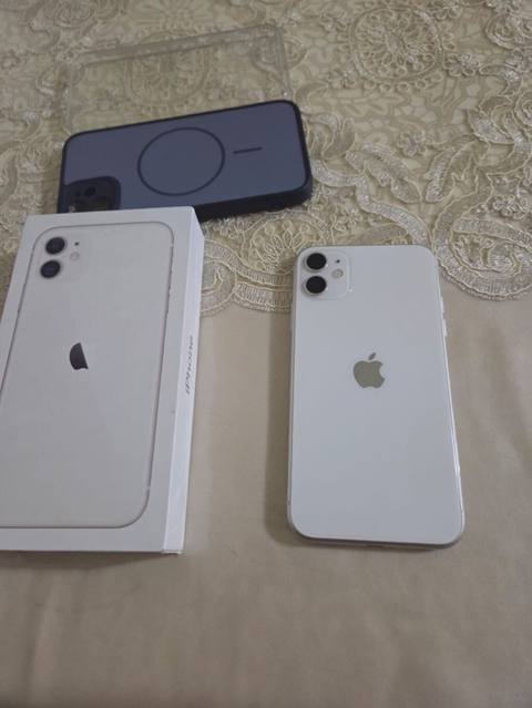 IPhone 11, Ağ — Баку