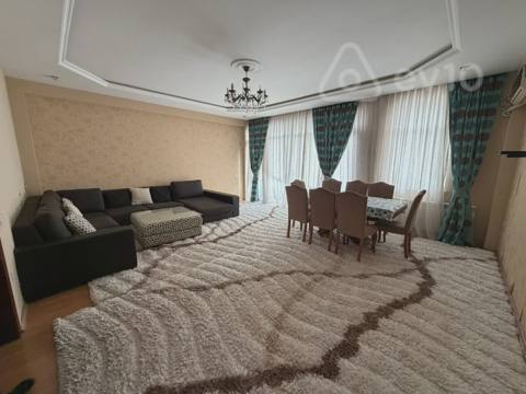 3 otaqlı mənzil, 140 m², Qara Qarayev Metrosu — kirayə — Əli Bəy — Квартира