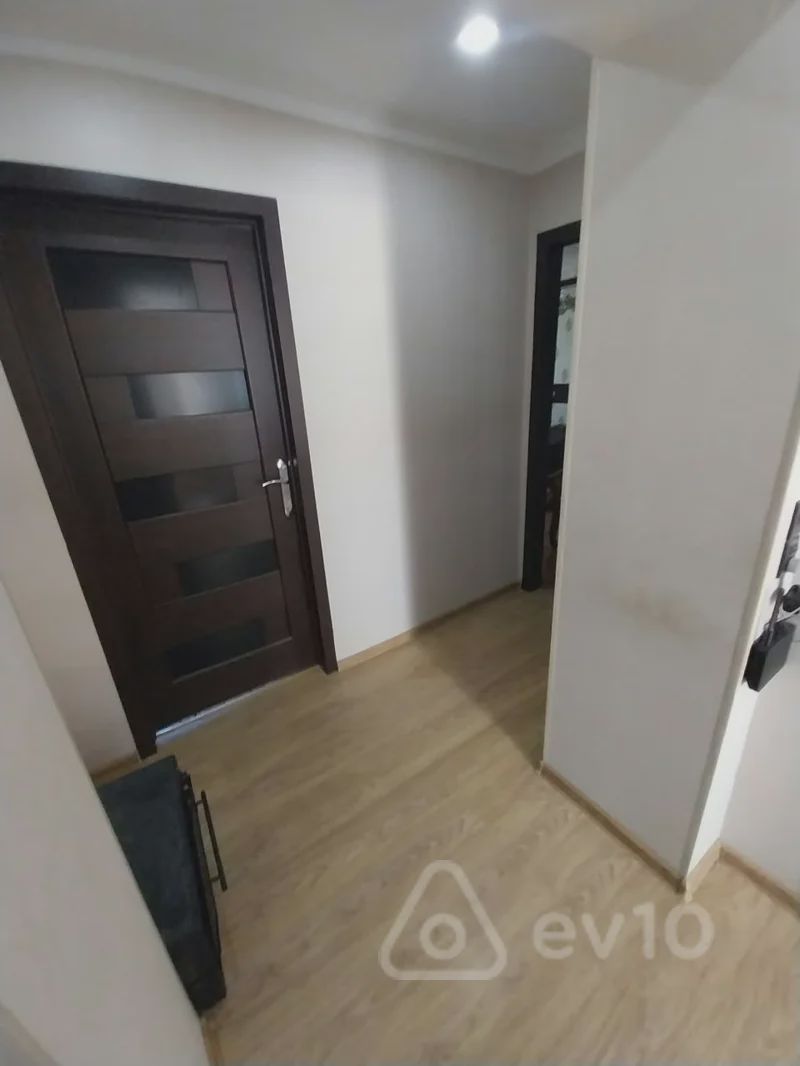 For sale: 3-room apartment (old building), 70 m² — Mənzil, Bakı (9)