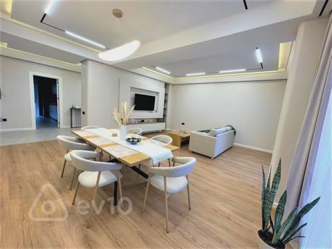 3 otaqlı mənzil, 1500 m², Qarabağ atları meydanı — kirayə — 2 600 ₼ · 3 бөлме · 1500 m² · 3/7 қабат · Баку, Xətai · Mənzil 3 otaqlı mənzil, 1500 m², Qarabağ atları meydanı — kirayə — Баку