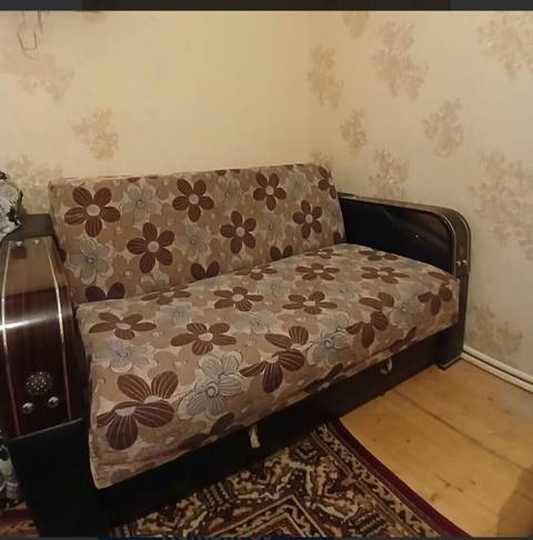 1 Divan 2 kireslo yaxşı vəzyətdədir satılır dəyərinnən aşağı — Баку