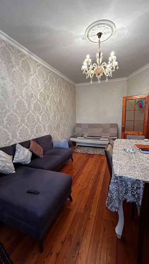 Həyət evi satılır.Kupca var 2 SOT 135 KV Vasitəciyəm.votsap — 210 000 ₼ · Baku · Ev, villa Həyət evi satılır.Kupca var 2 SOT 135 KV Vasitəciyəm.votsap — Baku