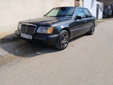 Mercedes-Benz E 200: 2 l 1991 il Sedan — 5 000 ₼ · Xırdalan · Avtomobillər Mercedes-Benz E 200: 2 l 1991 il Sedan — Xırdalan