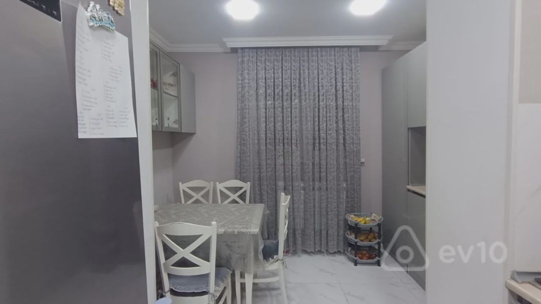 For sale: 3-room apartment (old building), 104 m² — Mənzil, Bakı (8)