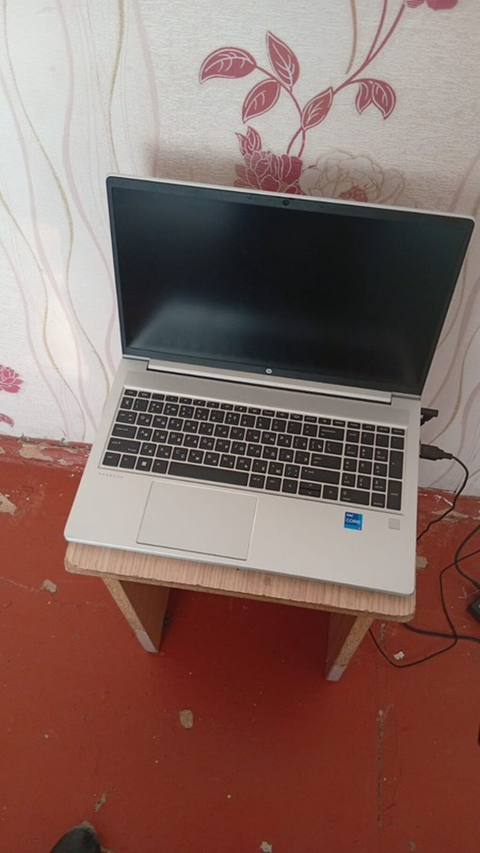 HP ProBook 450 G10 noutbuk. Texniki göstəricilər: - Prosessor: Intel — Сумгайыт