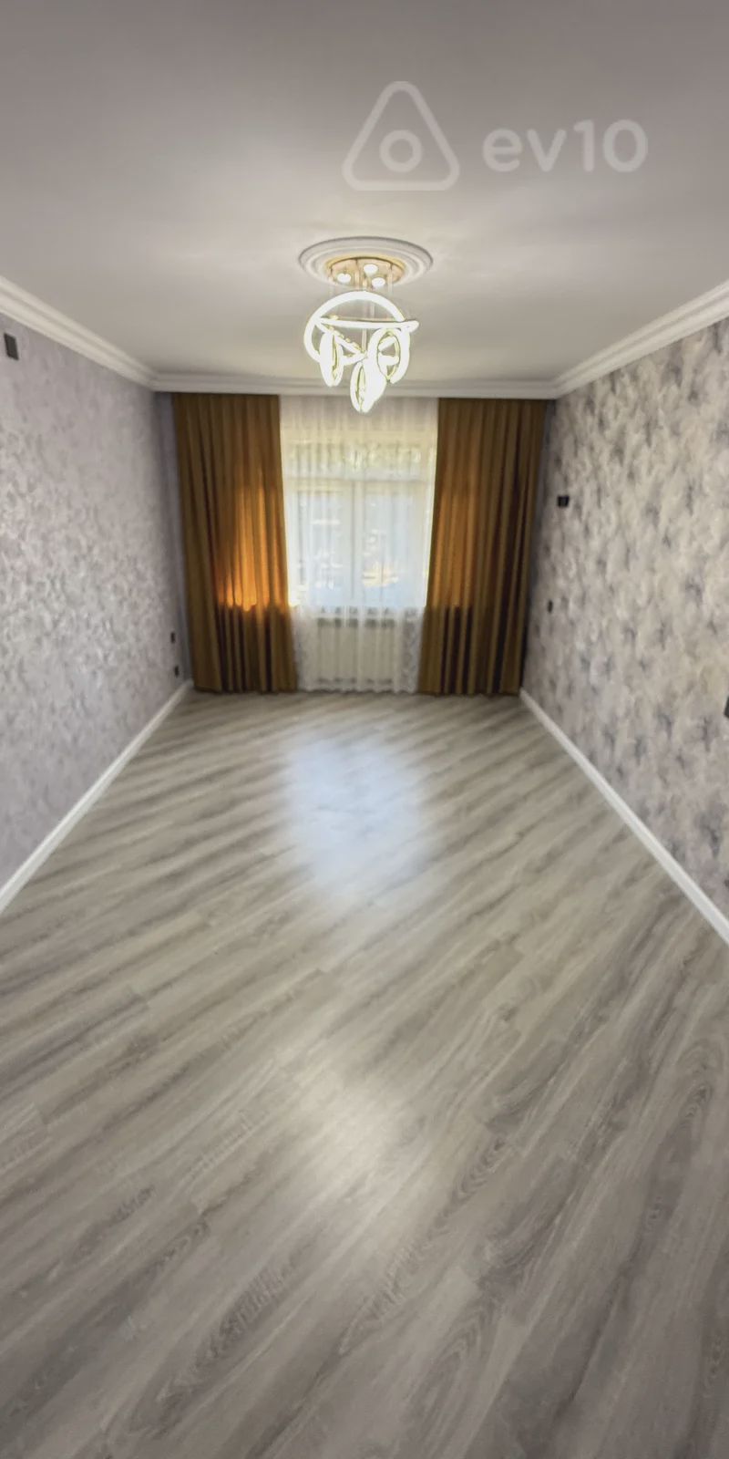 For sale: 3-room apartment (old building), 70 m² — Mənzil, Bakı (10)