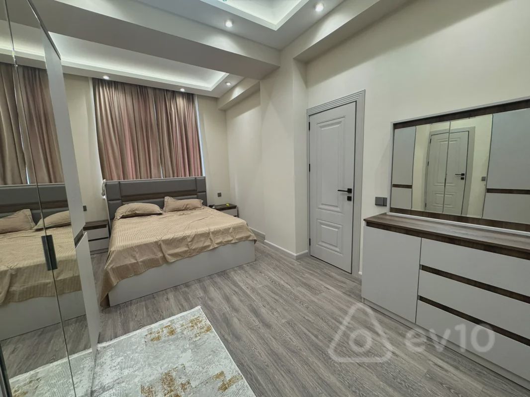 For sale: 3-room apartment (new building), 152 m² — Mənzil, Bakı (5)