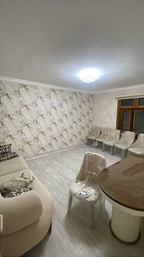 Bakı, 2 otaqlı, Köhnə tikili, 90 kv. m — Baku
