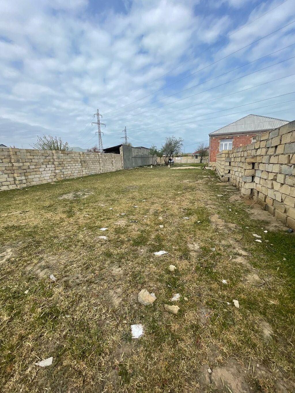 11 sot, Tikinti, Bələdiyyə — Torpaq, Sumqayıt