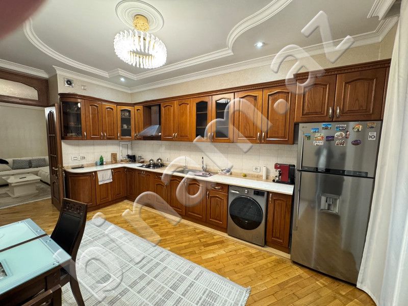 For sale: 4-room apartment (new building), 159 m² — Mənzil, Bakı (2)