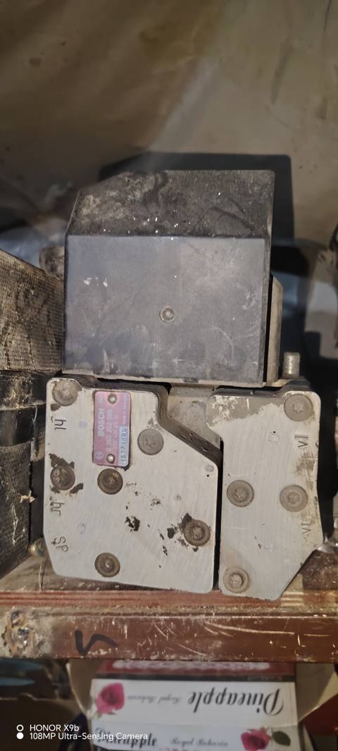 Məhsul: Bosch ABS hidravlik blok və idarəetmə modulu (ABS nasos bloku) — 80 ₼ · Goranboy · Avtomobil elektrikası Məhsul: Bosch ABS hidravlik blok və idarəetmə modulu (ABS nasos bloku) — Goranboy