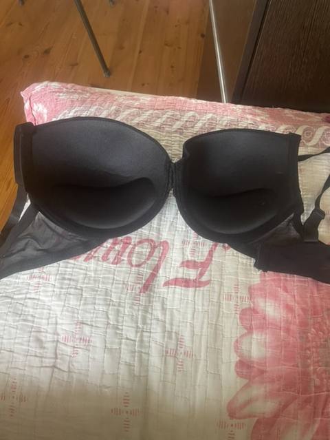 Qara push-up sutyen - Rəng: qara - Kausa: yüngül push-up və — Одежда, обувь, аксессуары