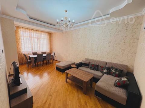 2 otaqlı mənzil, 75 m², Təbriz küçəsi — kirayə — Пәтер