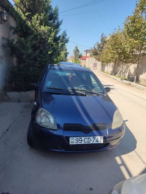 Toyota Yaris: 1 l 2000 il Hetçbek — 4 500 ₼ · 2000 · 280 000 km · Baku · Avtomobillər Toyota Yaris: 1 l 2000 il Hetçbek — Baku