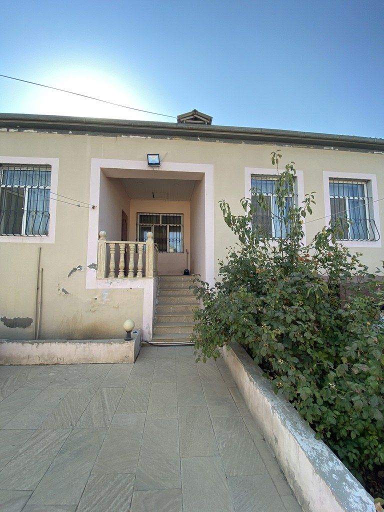 Həyət evi, Binəqədi r — Ev, villa, Bakı (7)
