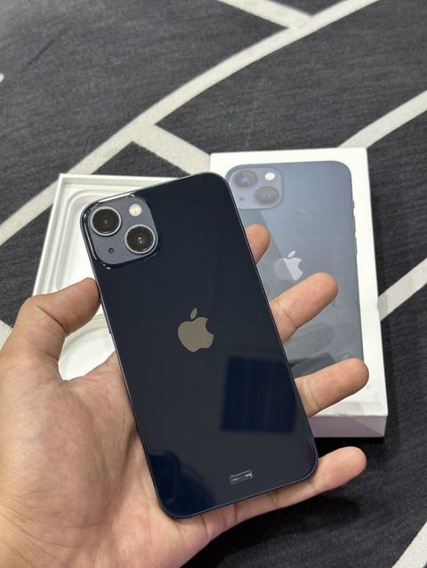 IPhone 13, 128 GB, Midnight, Zəmanət, Simsiz şarj, Face ID — Баку