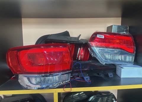 Arxa stop işıqları Jeep Grand Cherokee 2013-2019 — 250 ₼ · Bakı · Avtomobil işığı Arxa stop işıqları Jeep Grand Cherokee 2013-2019 — Bakı