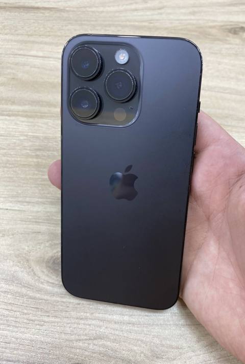 IPhone 14 Pro, 256 GB, Black Titanium, Zəmanət, Barmaq izi, Simsiz şarj — Baku