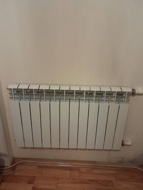 Satilir 33seksiya yaxşı vəziyyətdə radiator satılır.Qiymət — 6 ₼ · Дигях · Radiatorlar Satilir 33seksiya yaxşı vəziyyətdə radiator satılır.Qiymət — Дигях