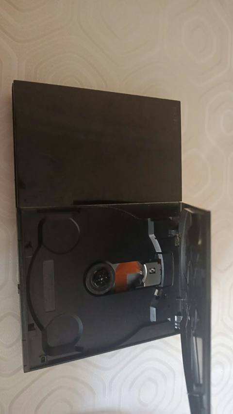 Sony PlayStation 2 Slim (Scph seriyası) oyun konsolu — tam komplekt — Baku