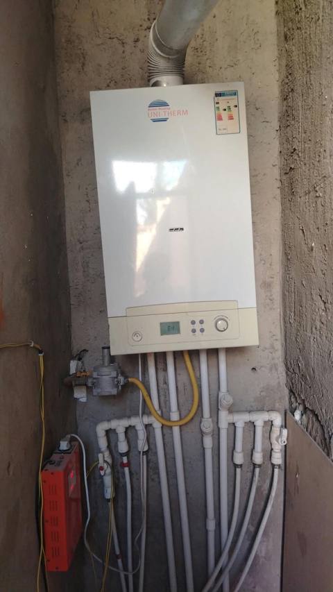 Unı-therm divar tipli qaz kombisi. Kombi isitmə sistemi üçün nəzərdə — 450 ₼ · Дигях · Kombilər Unı-therm divar tipli qaz kombisi. Kombi isitmə sistemi üçün nəzərdə — Дигях