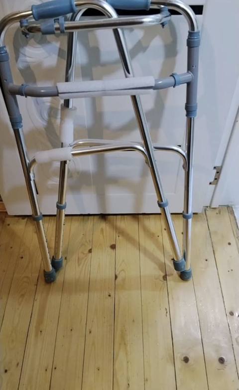 Yüngül alüminium gəzinti çərçivəsi (walker) Yurutec teze istifade — Murad — Crutches and walkers