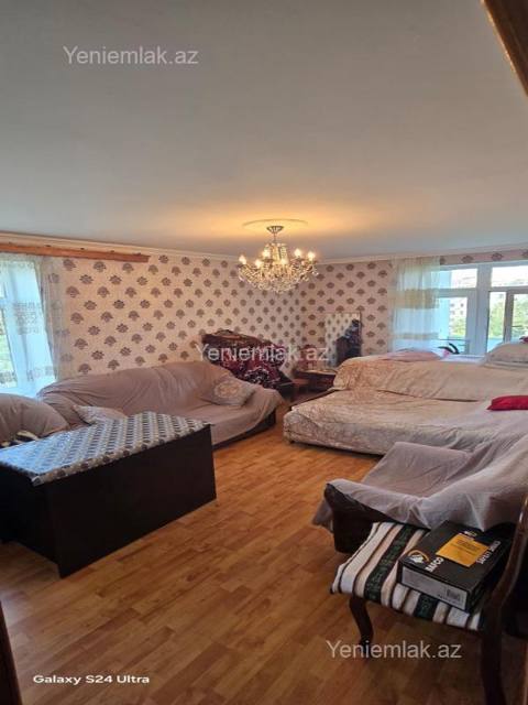 Satılır 2 otaqlı Bina evi menzil (Köhnə tikili), 65 m², Nizami rayonu — Babək
