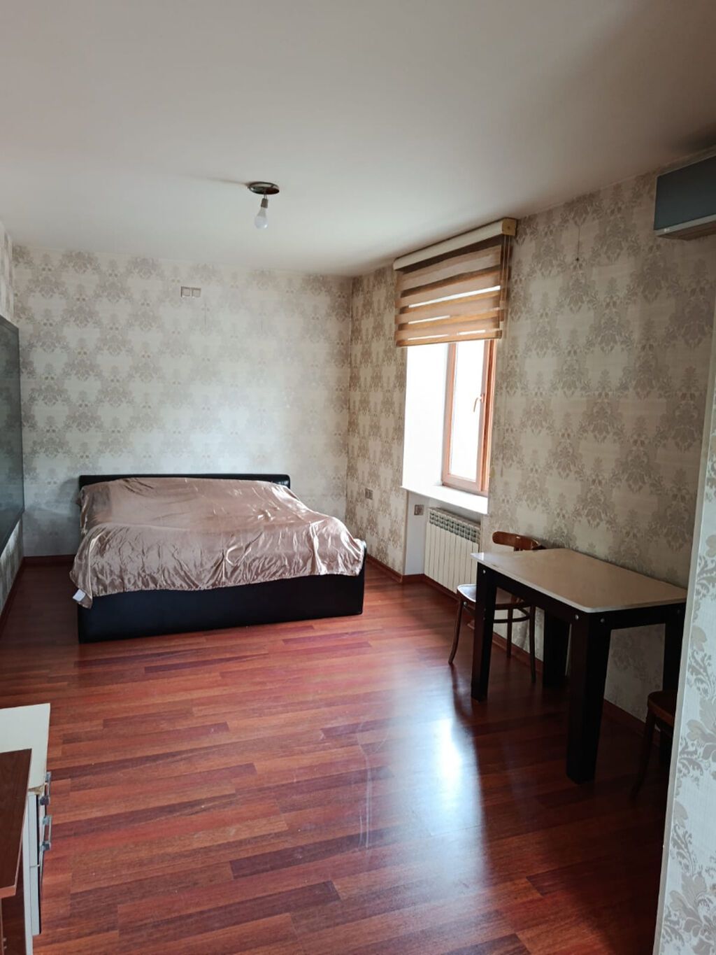 For sale: 1-room apartment (old building), 40 m² — Mənzil, Bakı (2)