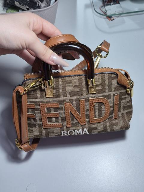 Fendi sumka — Баку
