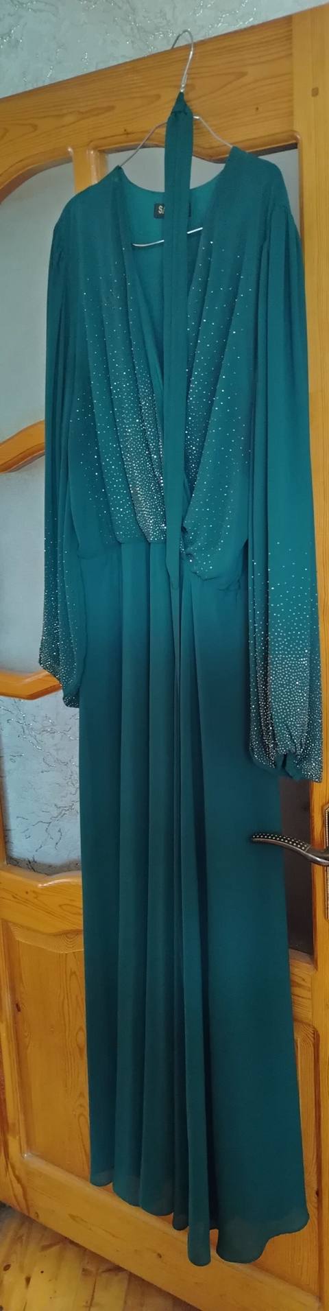 Sara Couture markalı uzun qadın libası, 50 ölçüdə. Zərif tünd yaşıl — 80 ₼ · Дигях · Axşam paltarları Sara Couture markalı uzun qadın libası, 50 ölçüdə. Zərif tünd yaşıl — Дигях