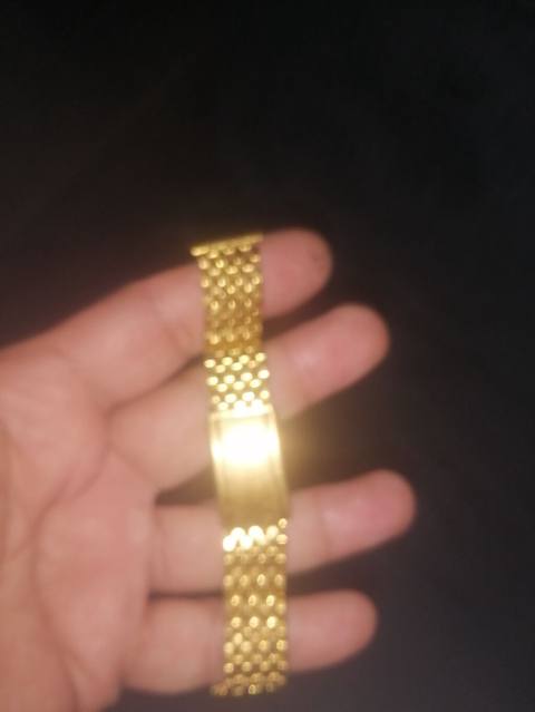 Qızılı rəngdə metal qolbaq/saata kəmər - Material: metal, qızılı rəng — 55 ₼ · Baku · Saat sapları və bilərziklər Qızılı rəngdə metal qolbaq/saata kəmər - Material: metal, qızılı rəng — Baku