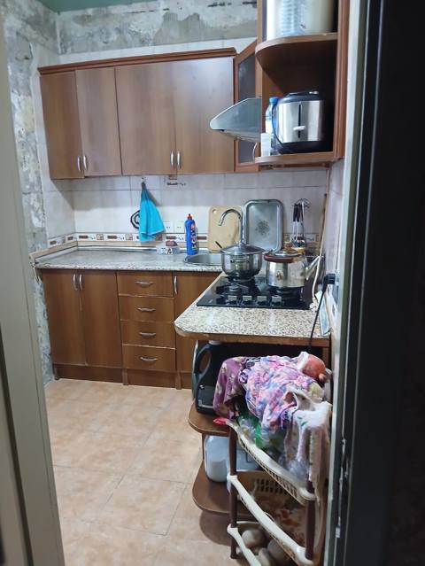 Mətbəx mebeli 150 azn üsdündə asbrator moyka verilir 7 ci mk 7919mm — Mebel