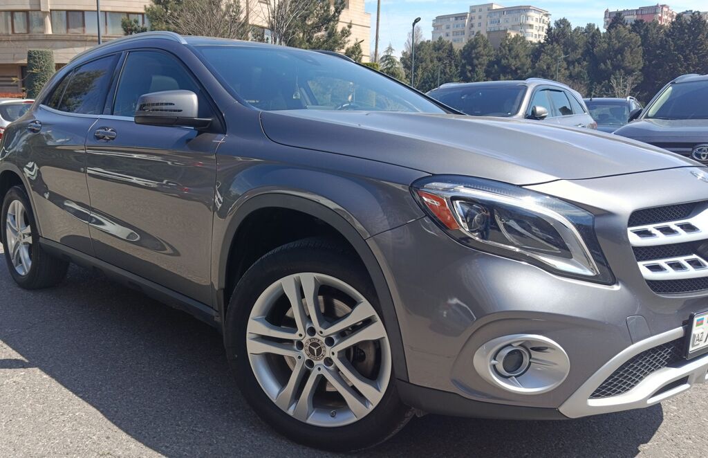 Mercedes-Benz GLA-Class: 2 l 2018 il Krossover 77-QA-325 — Avtomobillər, Bakı (5)