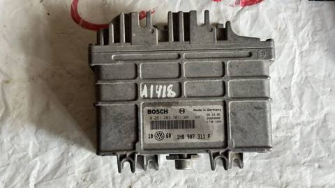 Bosch mühərrik idarəetmə bloku (ECU) – Volkswagen üçün. Volkswagen — 55 ₼ · Baku · Avtomobil elektrikası Bosch mühərrik idarəetmə bloku (ECU) – Volkswagen üçün. Volkswagen — Baku