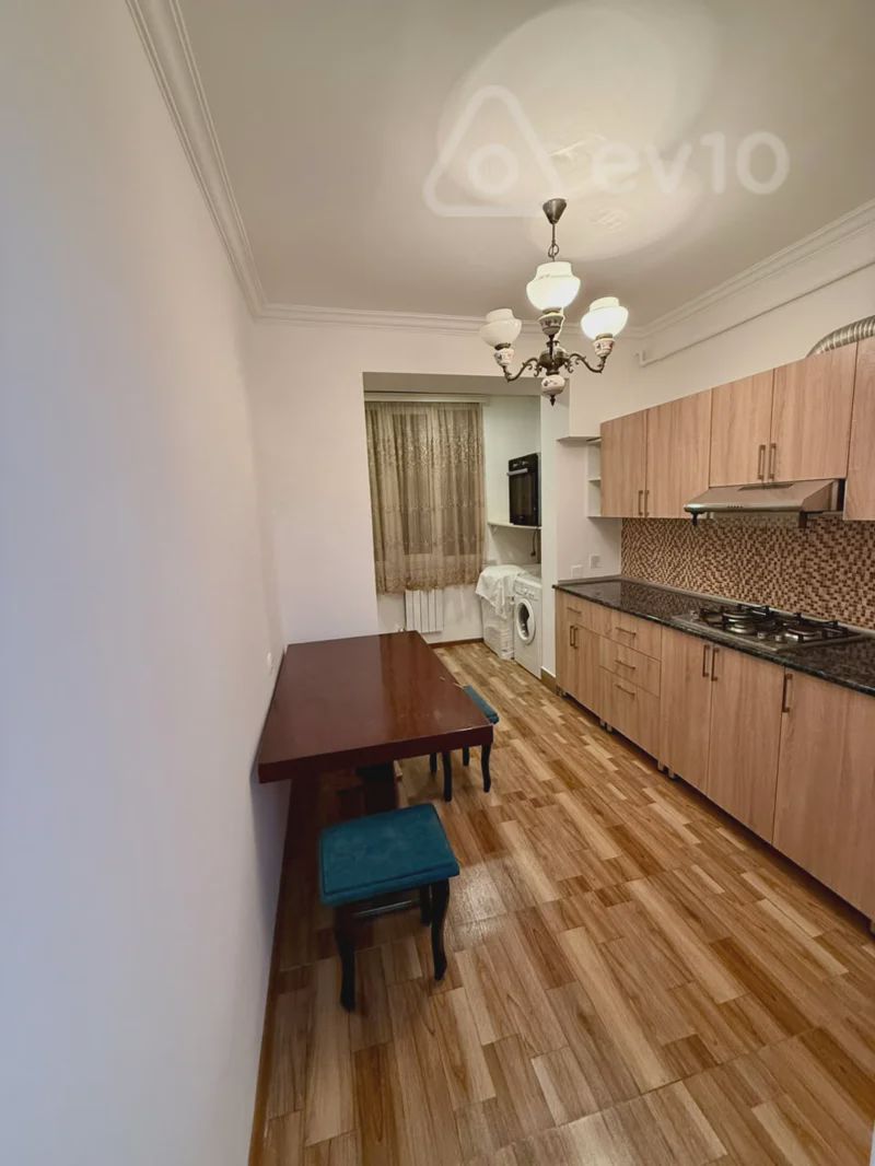 For rent: 3-room apartment (old building), 90 m² — Mənzil, Bakı (9)