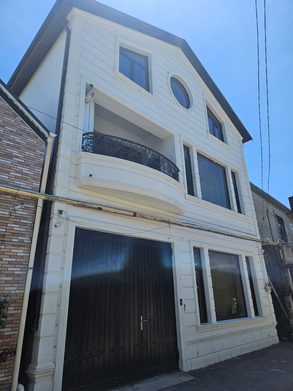 For sale: 3-room house / Cottage / Villa, 300 m² — Ev, villa, Bakı