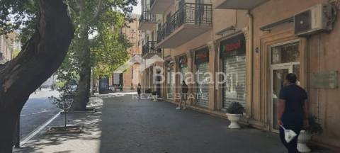 İcarəyə verilir 4 otaqlı köhnə tikili 100 m², İçərişəhər metrosu, Yasamal rayonu — Nihad