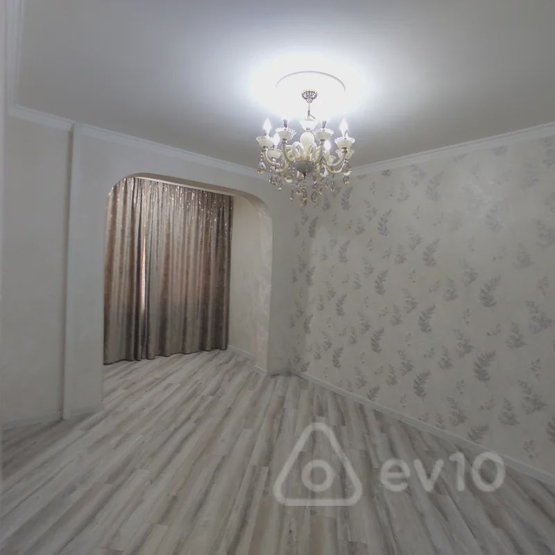 For sale: 2-room apartment (old building), 55 m² — Mənzil, Bakı (12)