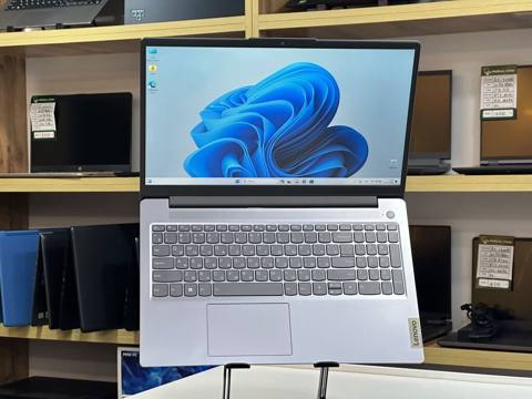 İşlənmiş Lenovo IdeaPad, 15.6 AMD Ryzen 5, 512 GB, Ünvandan götürmə, Pulsuz çatdırılma, Ödənişli çatdırılma — 700 ₼ · Bakı · Lenovo İşlənmiş Lenovo IdeaPad, 15.6 AMD Ryzen 5, 512 GB, Ünvandan götürmə, Pulsuz çatdırılma, Ödənişli çatdırılma — Bakı