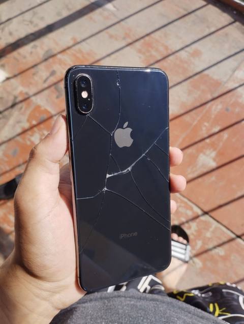 IPhone Xs Max, 64 GB, Qara — 150 ₼ · Baku · Apple iPhone IPhone Xs Max, 64 GB, Qara — Baku