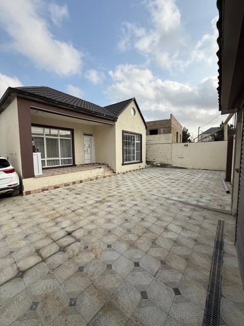 Satılır 3 otaqlı həyət evi/bağ evi 100 m² — Ilqar A.
