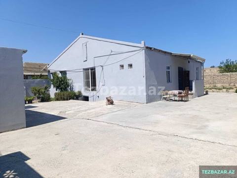 Albalılıqda həyət evi satılırr — 198 000 ₼ · 4 бөлме · Баку · Ev, villa Albalılıqda həyət evi satılırr — Баку