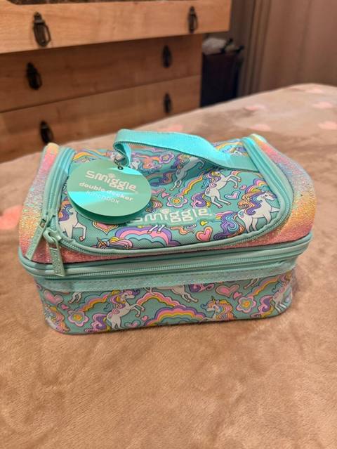 Smiggle Double Decker lunchbox - İki mərtəbəli dizayn: ayrı-ayrı iki — Баку