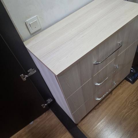 Ağ palıd rəngli 3 çekmeceli komod yenidi - Material: laminat/LDSP — 60 ₼ · Baku · Komodlar və tumbalı Ağ palıd rəngli 3 çekmeceli komod yenidi - Material: laminat/LDSP — Baku