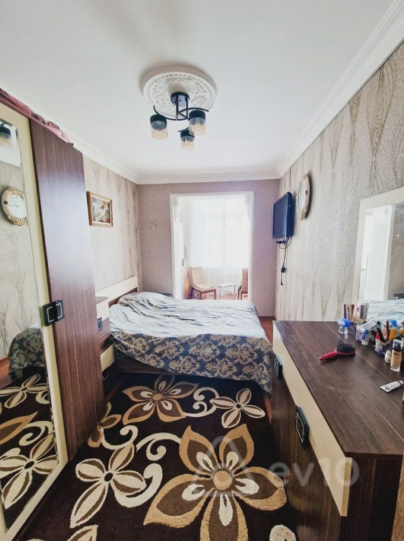 For rent: 3-room apartment (old building), 80 m² — Mənzil, Bakı (3)