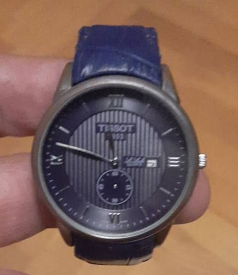 Tissot 1853 kişi qol saatı. Klassik və zövqlü dizayna malik modeldir — Baku
