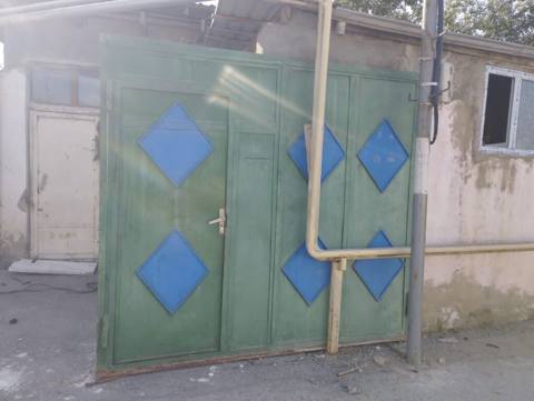 Darvaza 253/231sm 250azn Koroglu 4041 leli — Baku