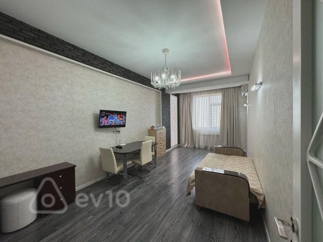 For rent: 2-room apartment (new building), 70 m² — Mənzil, Bakı (10)
