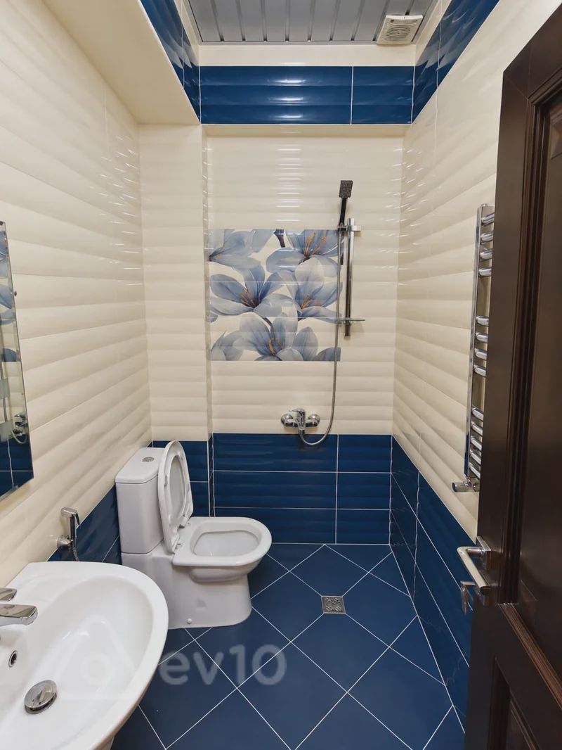 For sale: 4-room apartment (new building), 204 m² — Mənzil, Bakı (10)